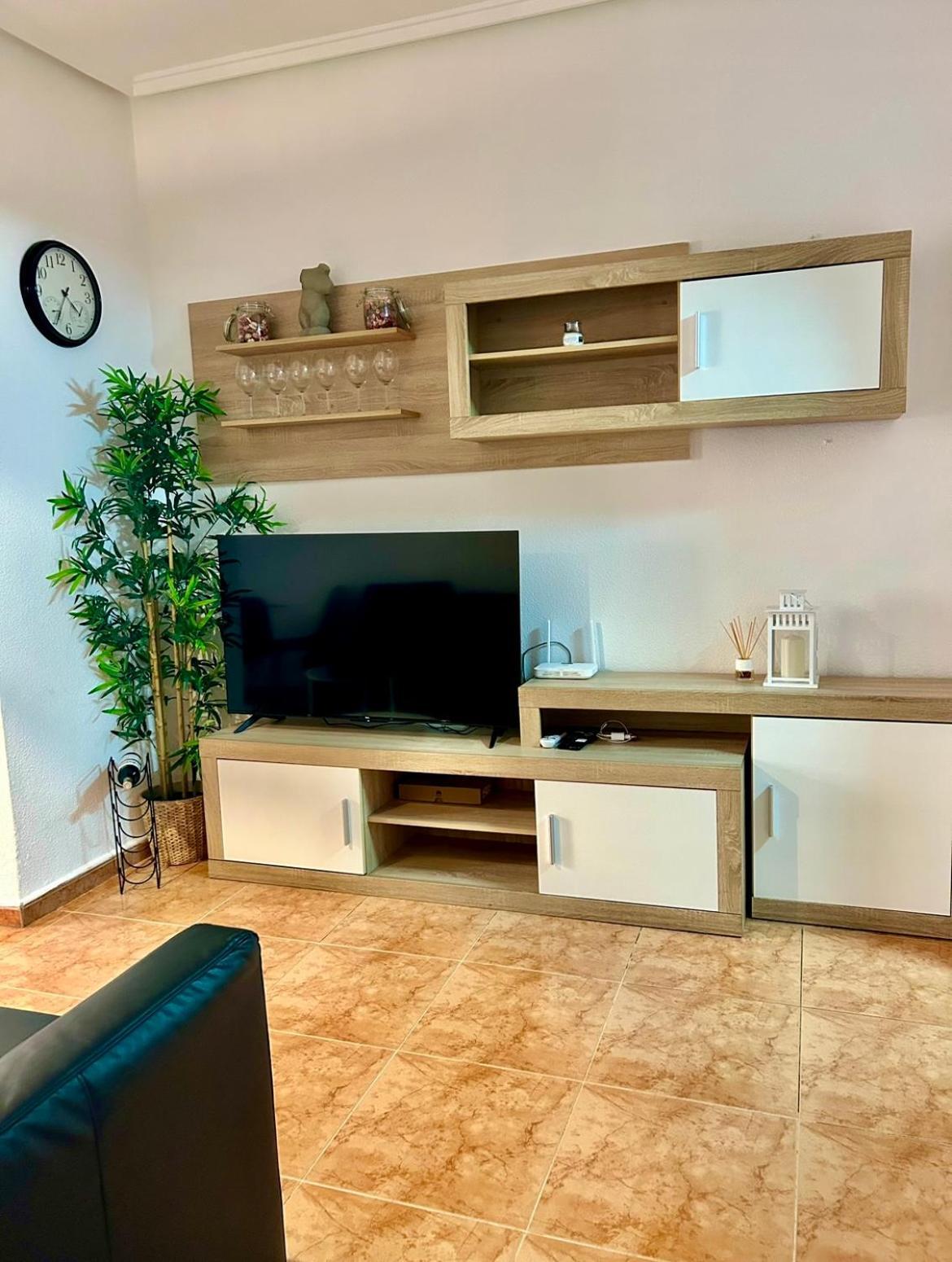 Apartamento Playa Del Cura Torrevieja Ngoại thất bức ảnh